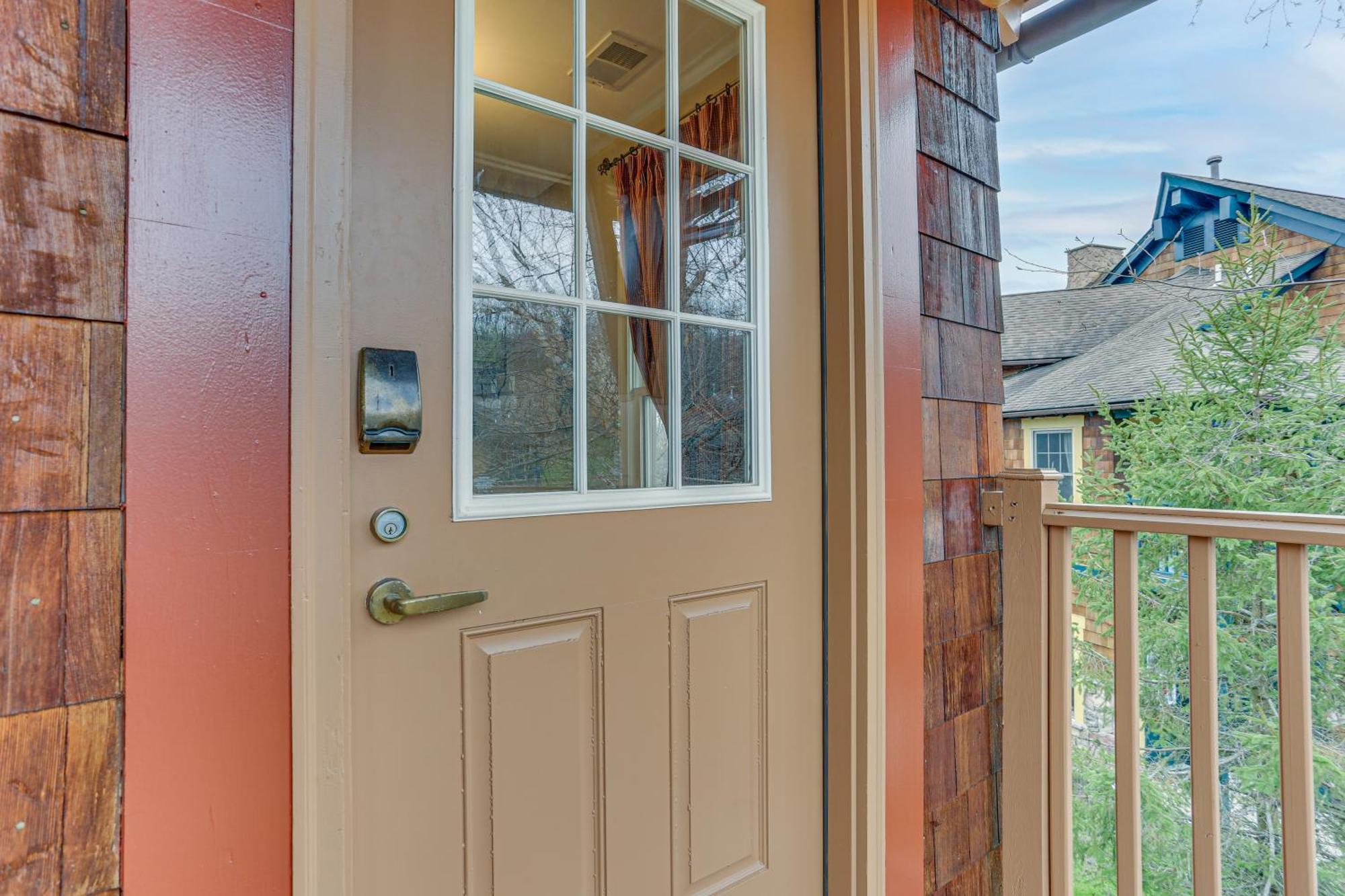 Spacious Condo With View Less Than 1 Mi To Mtn Creek Resort! Vernon Zewnętrze zdjęcie